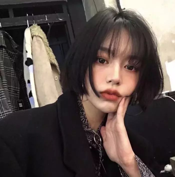等妈妈回家的孩子